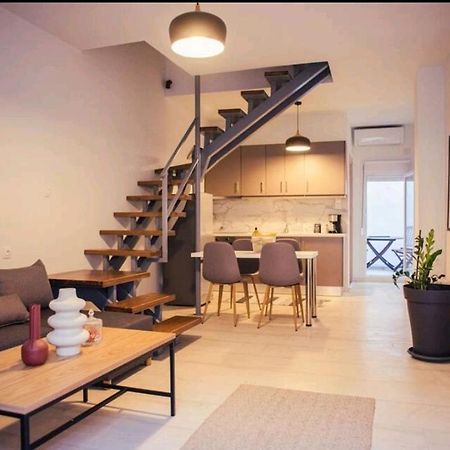 Central Maisonette ヴォロス エクステリア 写真