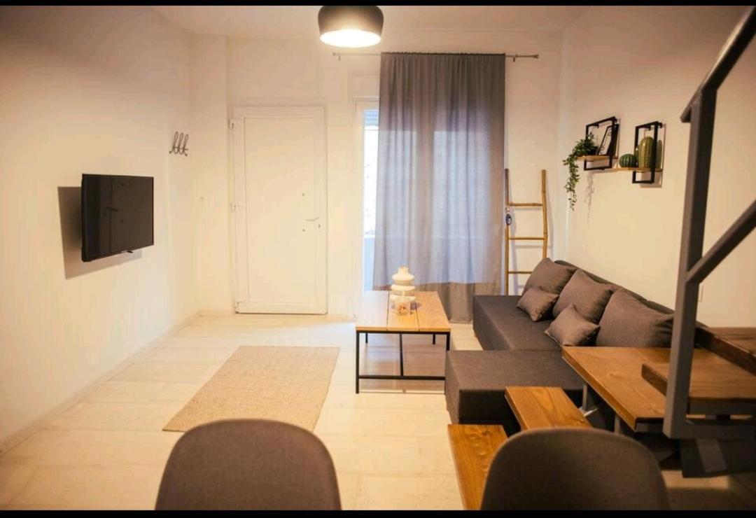 Central Maisonette ヴォロス エクステリア 写真